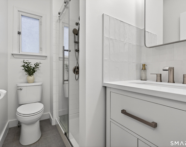52 Edwards Street - Photo Thumbnail 8