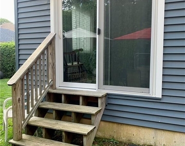 54 Hartford Avenue - Photo Thumbnail 22