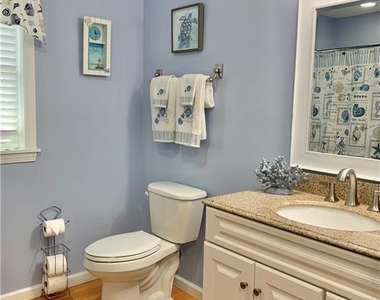 54 Hartford Avenue - Photo Thumbnail 10