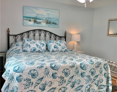 54 Hartford Avenue - Photo Thumbnail 13