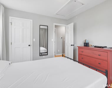 66 Washington Road - Photo Thumbnail 31