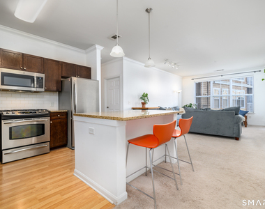 850 Main Street - Photo Thumbnail 1