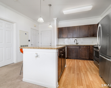 850 Main Street - Photo Thumbnail 6