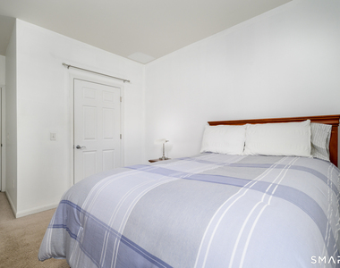 850 Main Street - Photo Thumbnail 12