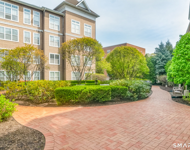 850 Main Street - Photo Thumbnail 16