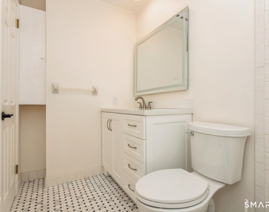 33 Strathmore Lane - Photo Thumbnail 28