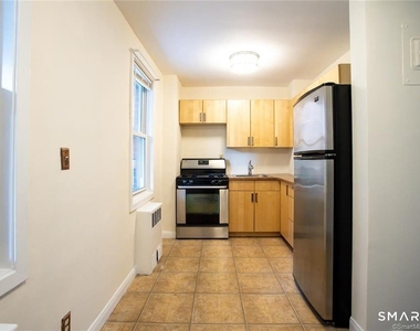 700 Summer Street - Photo Thumbnail 2