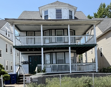 1662 Fairfield Avenue - Photo Thumbnail 10