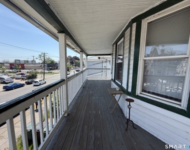 1662 Fairfield Avenue - Photo Thumbnail 9