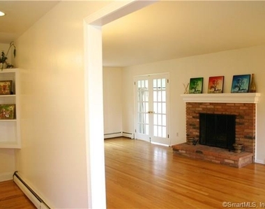 16 Dawn Lane - Photo Thumbnail 8