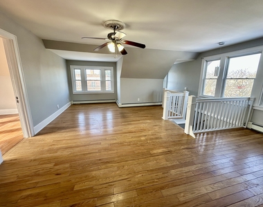 2683 Fairfield Avenue - Photo Thumbnail 6
