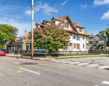 2683 Fairfield Avenue - Photo Thumbnail 13