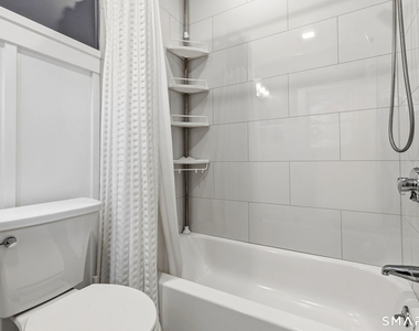 11 Quintard Avenue - Photo Thumbnail 7