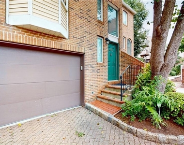 130 Forest Street - Photo Thumbnail 21