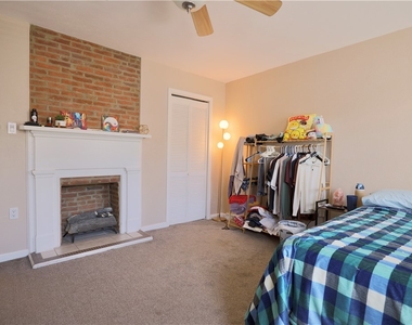 1923 Wharton St - Photo Thumbnail 22