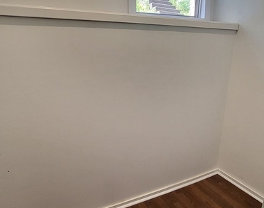 605 Farragut Street - Photo Thumbnail 13