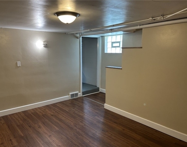 931 Hilltop St - Photo Thumbnail 12