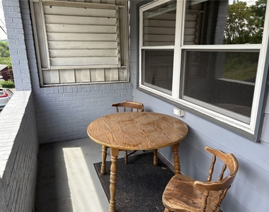 931 Hilltop St - Photo Thumbnail 1
