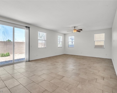 5344 Jade Crystal Avenue - Photo Thumbnail 41