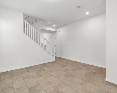 5344 Jade Crystal Avenue - Photo Thumbnail 30