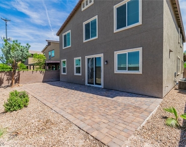 5344 Jade Crystal Avenue - Photo Thumbnail 22