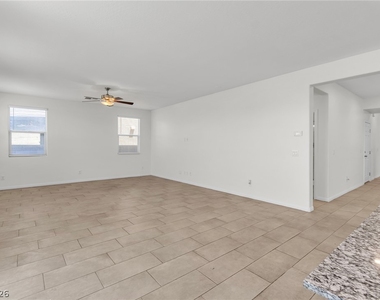 5344 Jade Crystal Avenue - Photo Thumbnail 42