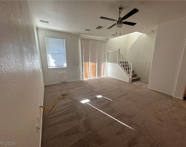 719 Beechwheat Way - Photo Thumbnail 9