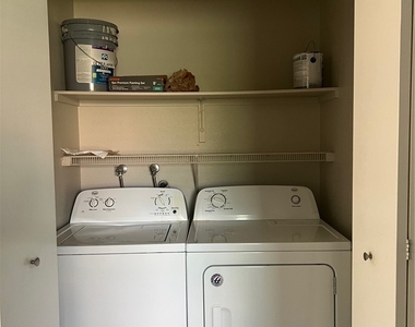 7450 S Eastern Avenue - Photo Thumbnail 10