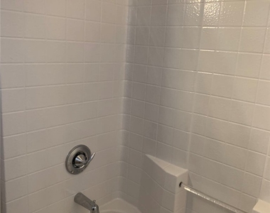 933 Kimbark Avenue - Photo Thumbnail 23