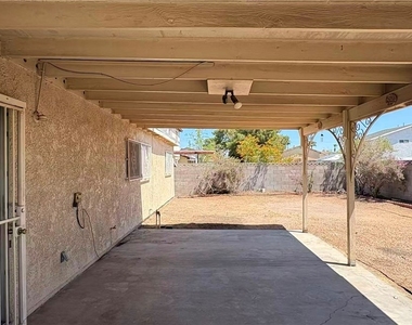 3564 Redwood Street - Photo Thumbnail 16