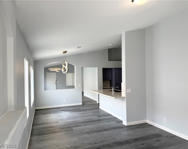 9352 Morehouse Place - Photo Thumbnail 24