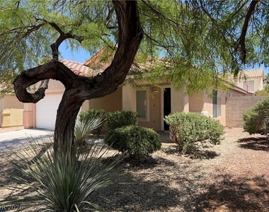 9352 Morehouse Place - Photo Thumbnail 2