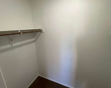 5099 Aesop Avenue - Photo Thumbnail 23