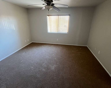 5099 Aesop Avenue - Photo Thumbnail 14