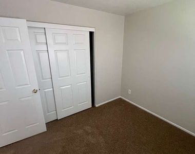 5099 Aesop Avenue - Photo Thumbnail 26
