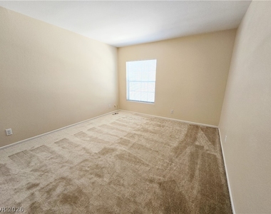 2817 Crystal Lantern Drive - Photo Thumbnail 13