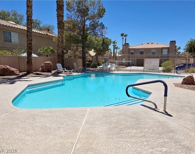 2817 Crystal Lantern Drive - Photo Thumbnail 25