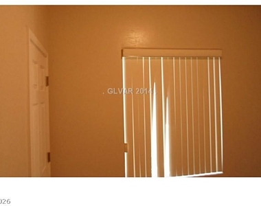 6103 Falconer Avenue - Photo Thumbnail 17