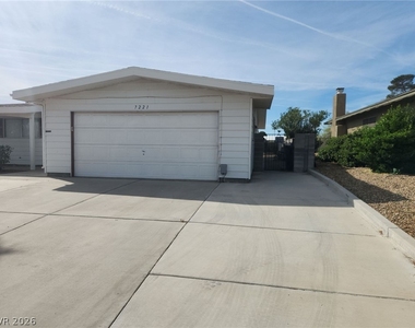 7221 Frank Borman Avenue - Photo Thumbnail 1