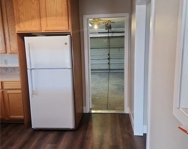 7221 Frank Borman Avenue - Photo Thumbnail 13