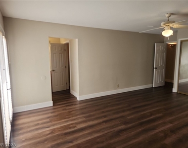 7221 Frank Borman Avenue - Photo Thumbnail 18