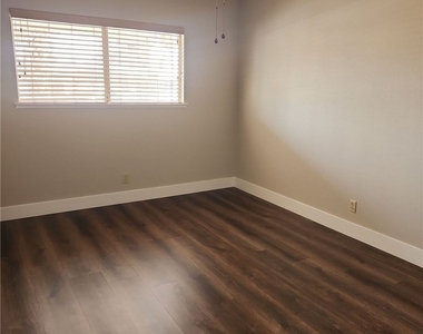 7221 Frank Borman Avenue - Photo Thumbnail 19