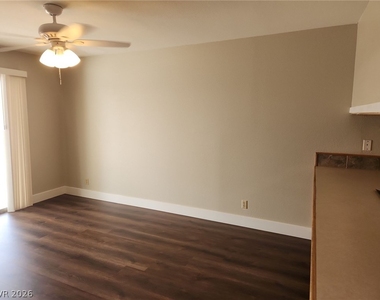 7221 Frank Borman Avenue - Photo Thumbnail 7