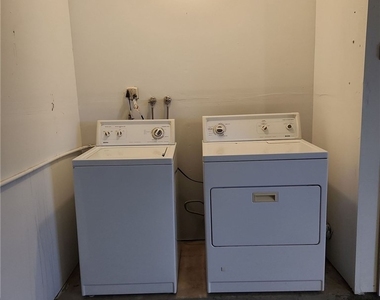7221 Frank Borman Avenue - Photo Thumbnail 28