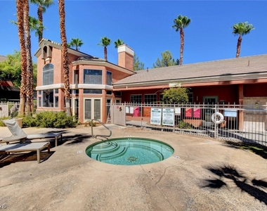 7705 Himalayas Avenue - Photo Thumbnail 44