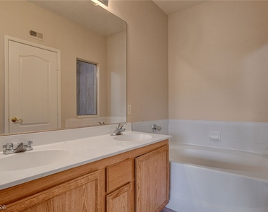 7705 Himalayas Avenue - Photo Thumbnail 28