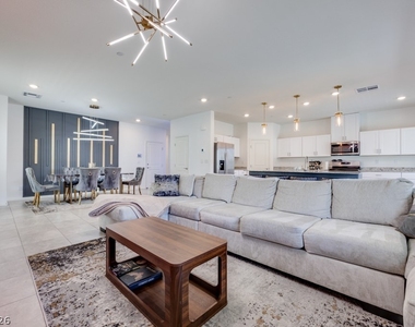 10963 Preston Trails Avenue - Photo Thumbnail 23