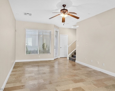 10402 September Flower Street - Photo Thumbnail 5