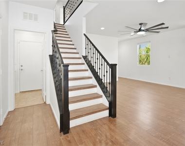 11320 Nalleta Springs Street - Photo Thumbnail 15