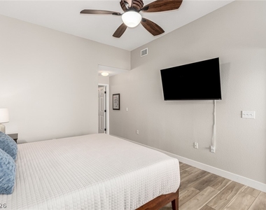 9303 Gilcrease - Photo Thumbnail 12
